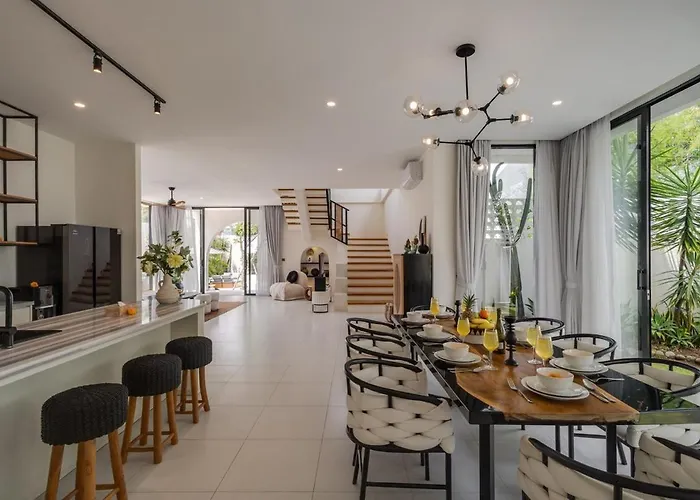 Luxury 4bd Pererenan By With Unique Pool * Canggu (Bali)