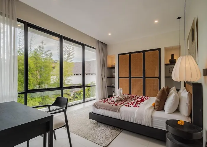 Luxury 4bd Pererenan By With Unique Pool *